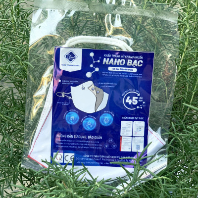 Khẩu Trang Cờ Việt Nam Nano Bạc Kháng Khuẩn Màu Trắng