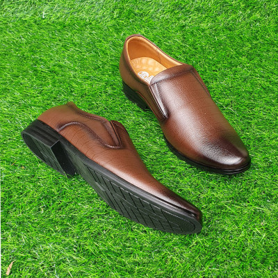 Giày tây nam không dây da bò Trường Hải đế cao su GT300 2 màu đen, nâu