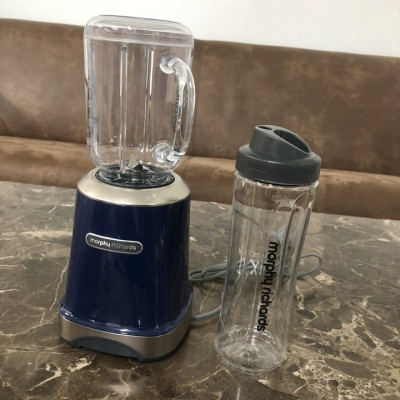 Máy Xay Sinh Tố Morphy Richards MR9500 600ml Công Suất 300W - Hàng Nhập Khẩu