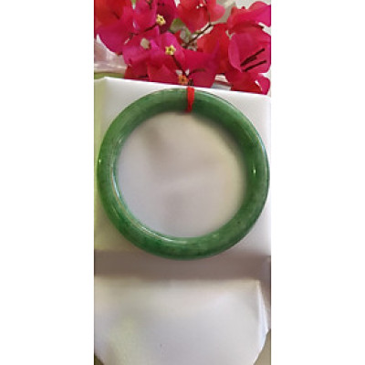 Vòng Cẩm Thạch tự nhiên mới vip Đậu Lý Sao Sao 56mm x cọng 8,5mm cao cấp sịn đẹp màu xanh đậu lý bông đậm đều bóng mượt đẹp Nữ 54kg - 64kg đeo rất đẹp sang tay món quà tặng Mẹ , người thân ý nghĩa ạ