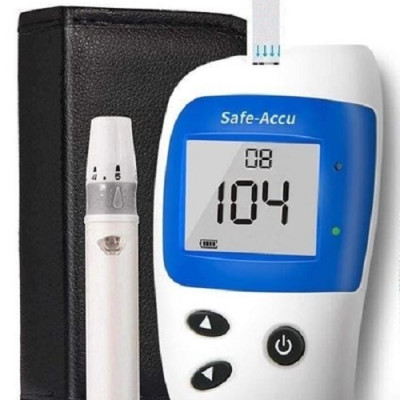Máy đo đường huyết Safe Accu 2 tặng 1 hộp 50 que thử và hộp 50 kim chích máu