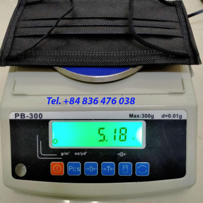 Khẩu trang y tế 4 lớp kháng khuẩn màu đen tuyền GREEN LIFE - có chứng nhận kiểm định chất lượng