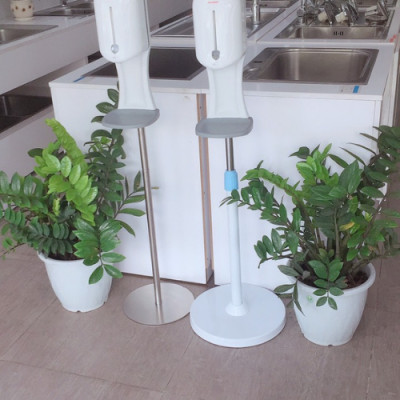 Máy Xịt Cồn Y Tế Cảm Ứng ATMOR - AT110A1 (CHÂN NHỰA ABS) HÀNG CHÍNH HÃNG