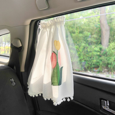 Rèm Vải Che Nắng Giác Hút Gắn Cửa Sổ Xe Ô Tô | Rèm Vải Gắn Cửa Sổ Xe Ô Tô Giác Hút Sử Dụng Chất Liệu Dày Dặn Chắn Tia UV, Giúp Giảm Nhiệt Độ Bên Trong Xe