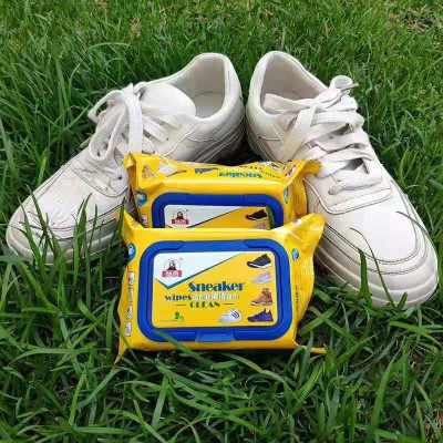 Giấy lau giày  , dép thể thao cho nam và nữ  bịch 30 tờ ,tiện lợi siêu sạch vệ sinh giày nhỏ gọn dễ dàng mang theo 
