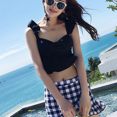 Bikini 2 mảnh, đồ bơi nữ chất bơi lycra lạnh cao cấp, dáng áo croptop bèo, quần váy cách điệu nữ tính, sẵn gọng đệm | KT014nu