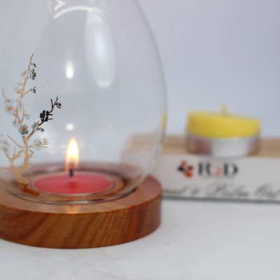 Nến trà Tealight màu đỏ hộp 10 viên chính hãng R2D không khói không mùi dùng cho đèn thiền