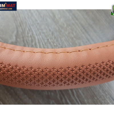 Bọc vô lăng cao cấp 8933 màu nâu bò chất liệu da thật - Khâu tay 100% size M - nhãn hiệu Macsim