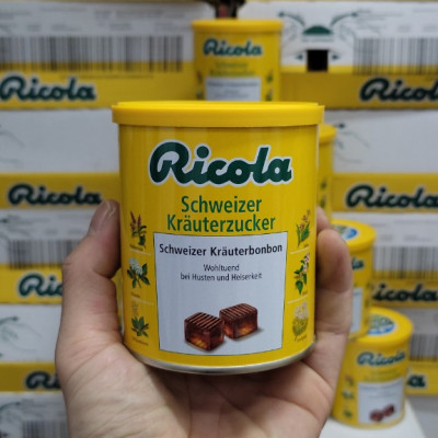Kẹo ngậm đau họng Ricola Shweizer Krauterzucker tạo cảm giác dịu nhẹ và thơm mát miệng và cổ họng - QuaTangMe Extaste