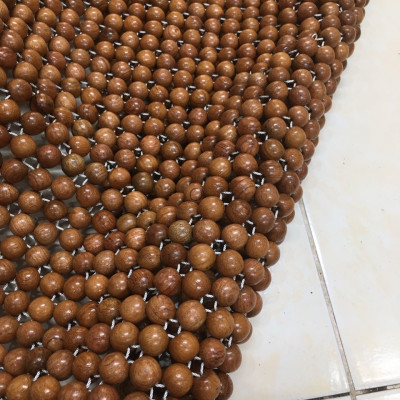 Lót Khoác Vai Ghế Xe Ô Tô Hạt Gỗ Hương Hạt 1.2cm ( hình thật )