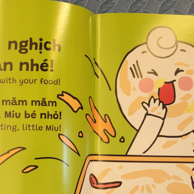 Sách Ehon Miu Bé Nhỏ Phần 4 Song Ngữ - Miu Bé Nhỏ Đừng Lãng Phí Đồ Ăn Nhé