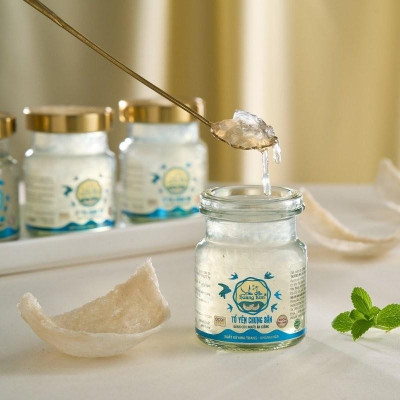 Hộp Quà Tổ Yến Chưng Ăn Kiêng (8 hũ x 70ml)