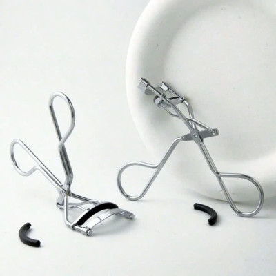 Bấm Cong Mi Thân Thép Không Gỉ Kai (03 Màu)