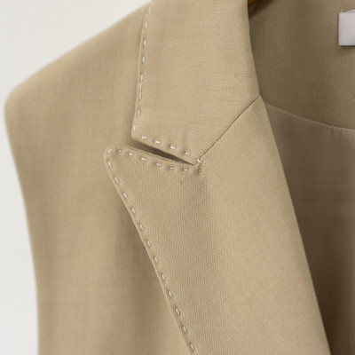 Áo khoác gile dáng rộng Gina màu be thiết kế cao cấp WHITE CHIC