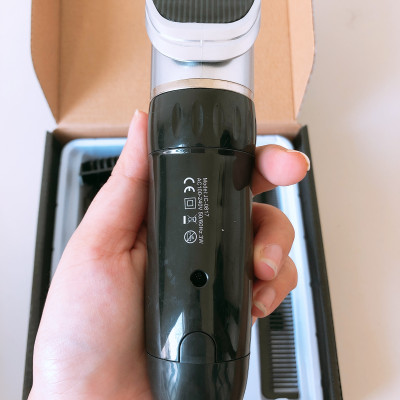 Tông đơ cắt tóc tặng kèm lược cắt tóc tiện dụng - hàng chính hãng