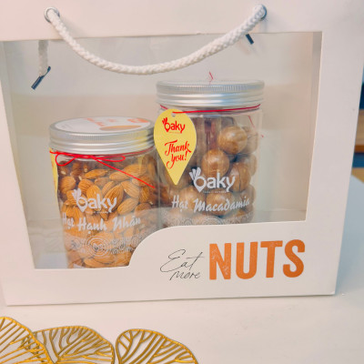 Quà Tặng Oaky - Combo Hạt Dinh Dưỡng Cao Cấp - Hạnh Nhân, Hạt Macca Size Lớn (450gr) - Tặng Túi Giấy Sang Trọng
