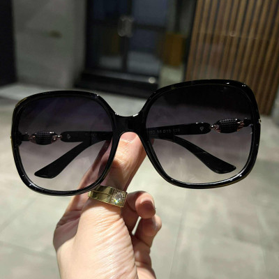 (Hàng cao cấp) Kính mát thời trang cao cấp cho nữ kiểu dáng trẻ trung sành điệu +Tặng phụ kiện kèm theo