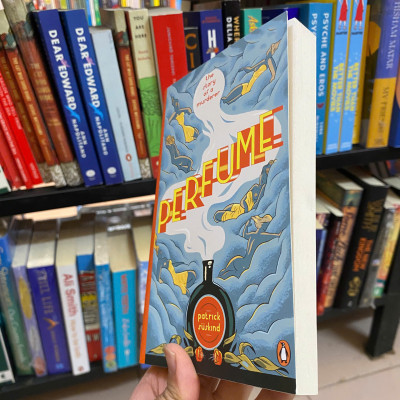Sách - Perfume by Patrick Suskind - Tiểu thuyết tiếng Anh - Novel / Thriller / Mystery in English